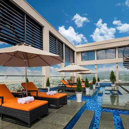 Luxury Beach Condo 5-Star, Rooftop Pool Дананг Екстер'єр фото