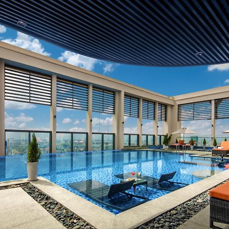 Luxury Beach Condo 5-Star, Rooftop Pool Дананг Екстер'єр фото