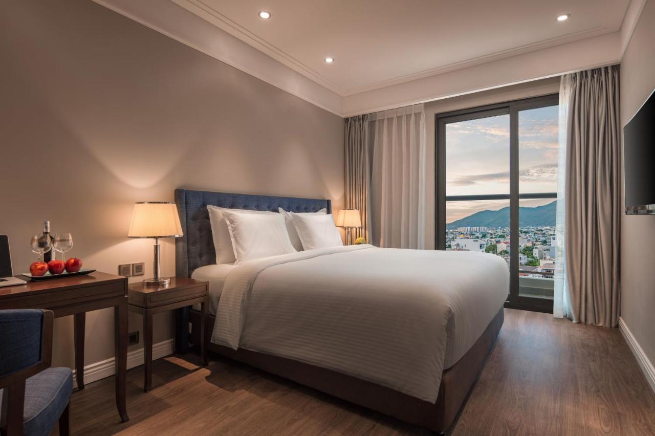 Luxury Beach Condo 5-Star, Rooftop Pool Дананг Екстер'єр фото