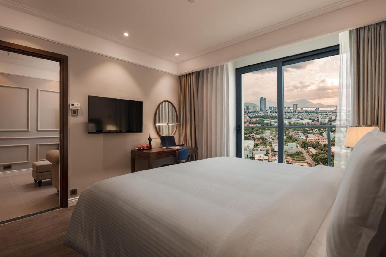 Luxury Beach Condo 5-Star, Rooftop Pool Дананг Екстер'єр фото