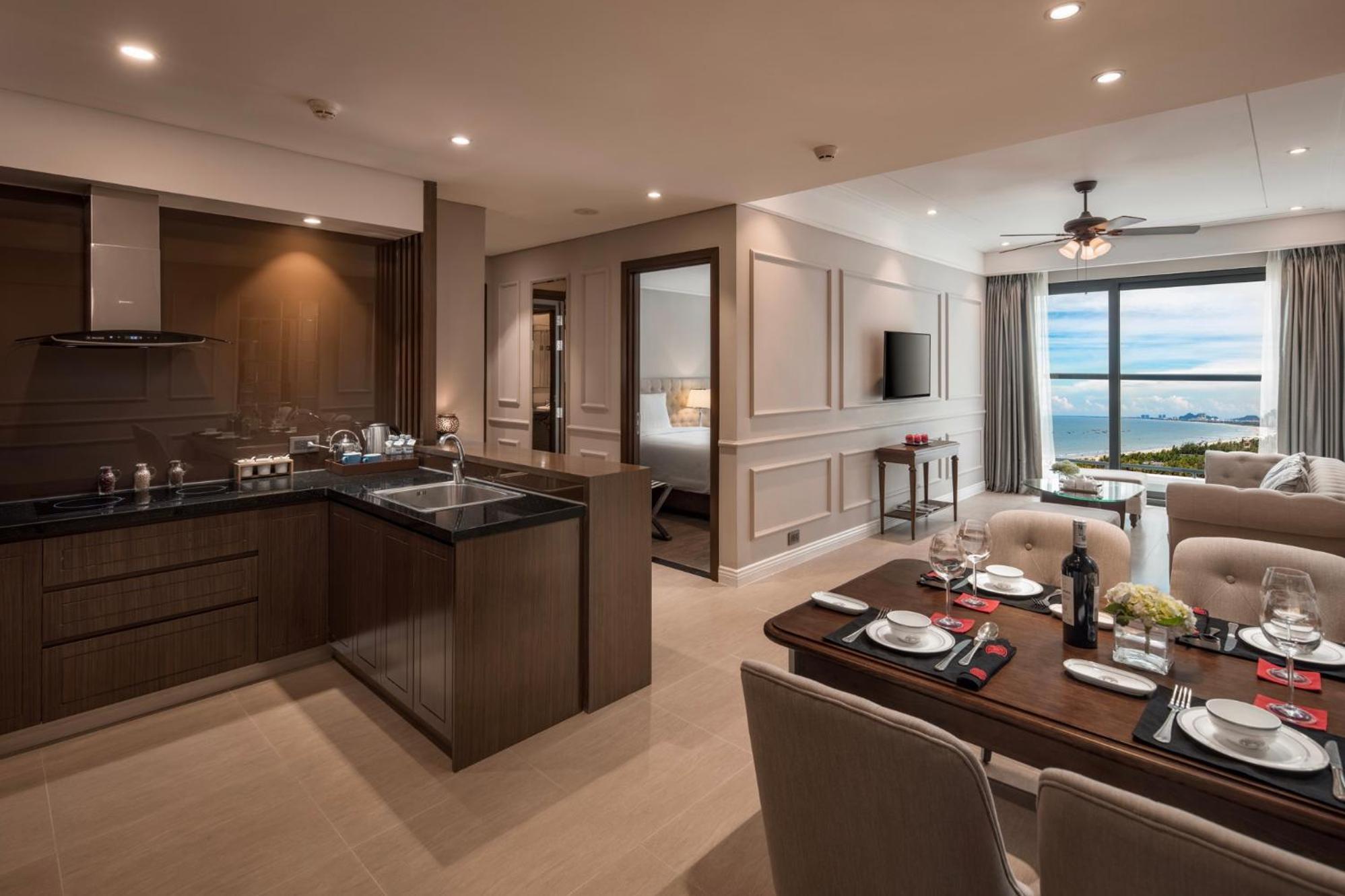 Luxury Beach Condo 5-Star, Rooftop Pool Дананг Екстер'єр фото
