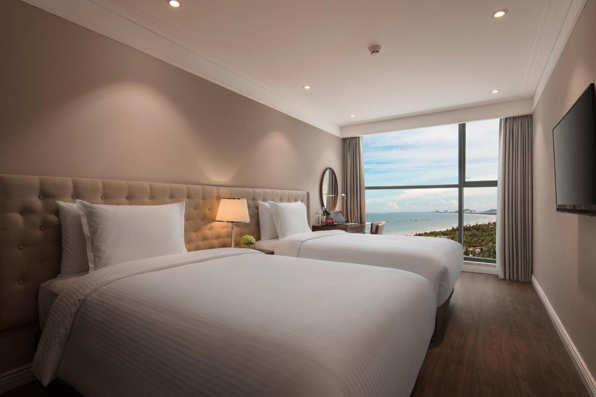 Luxury Beach Condo 5-Star, Rooftop Pool Дананг Екстер'єр фото